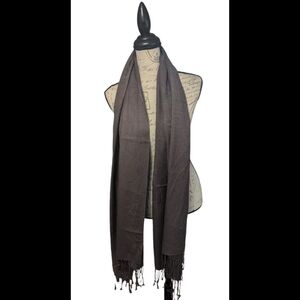 Quince Featherweight Cashmere Silk Fringe Scarf Grey